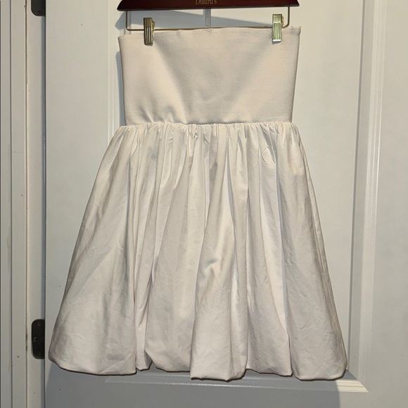 Forever 21 Tops - Forever 21 White Strapless Top